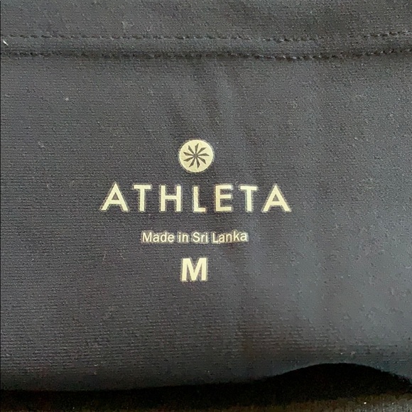 Athleta patterned leggings with mesh - Picture 4 of 4
